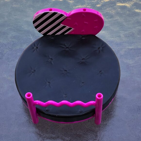 LOL Surprise! Doll Furniture Pink BlackBed Couch Chair MC Swag Was Here - Picture 1 of 2